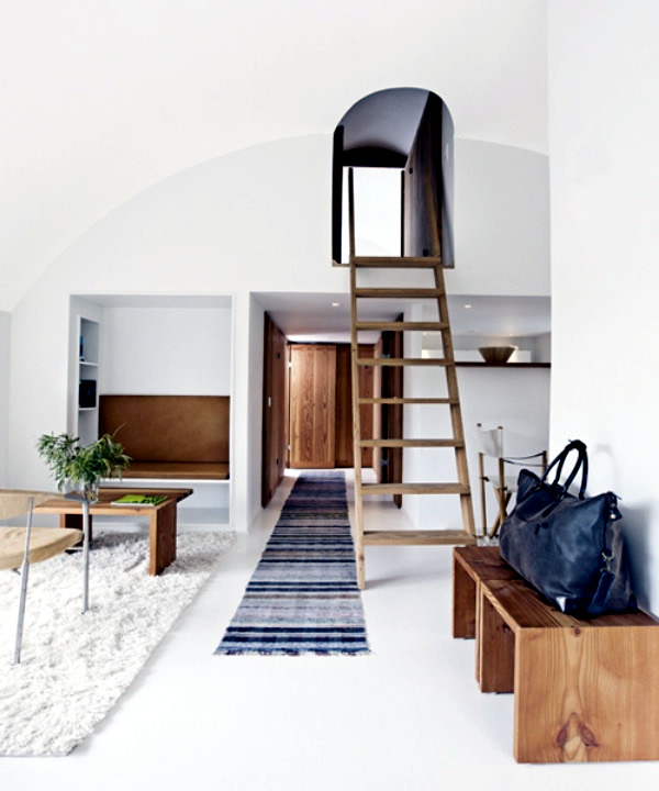 Minimalist and chic Scandinavian interior