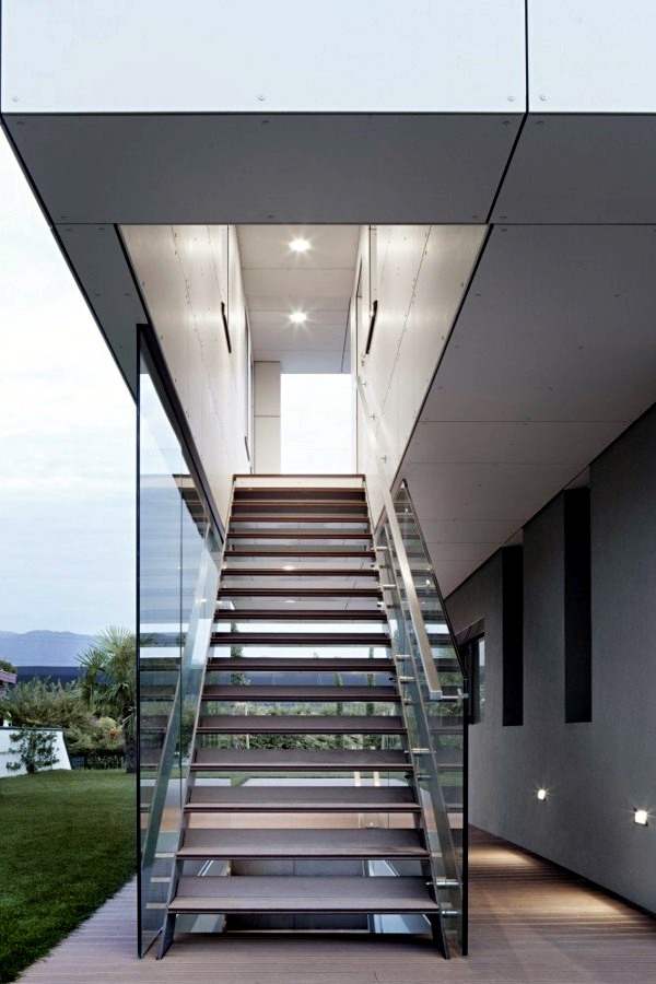 Two separate apartments in a sustainable building in Italy Two separate apartments in a sustainable building in Italy