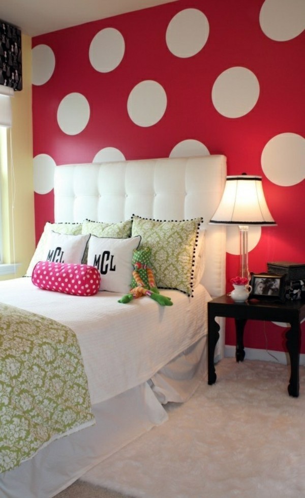 Trendy original wall design in the youth room Trendy original wall design in the youth room