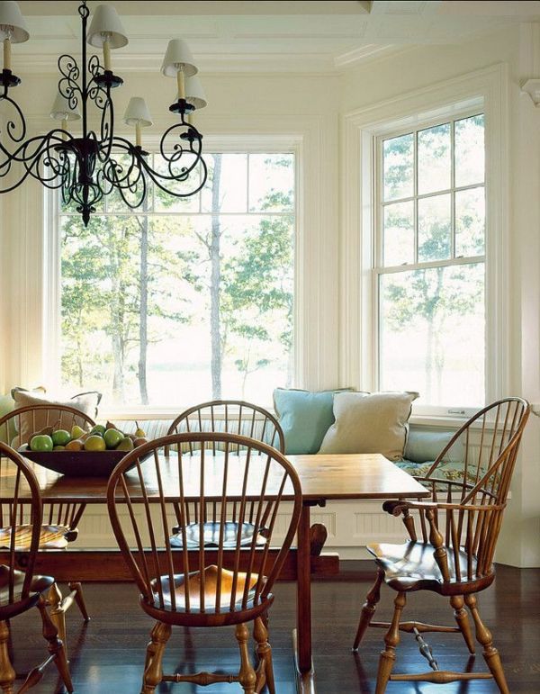 Kitchen table and chairs | Avso