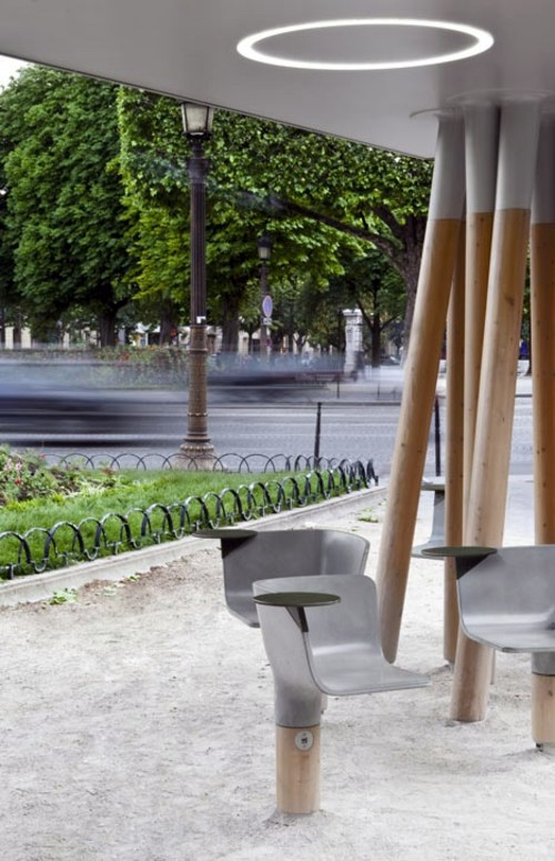 Wifi Internet station in Paris - innovative, technological progress