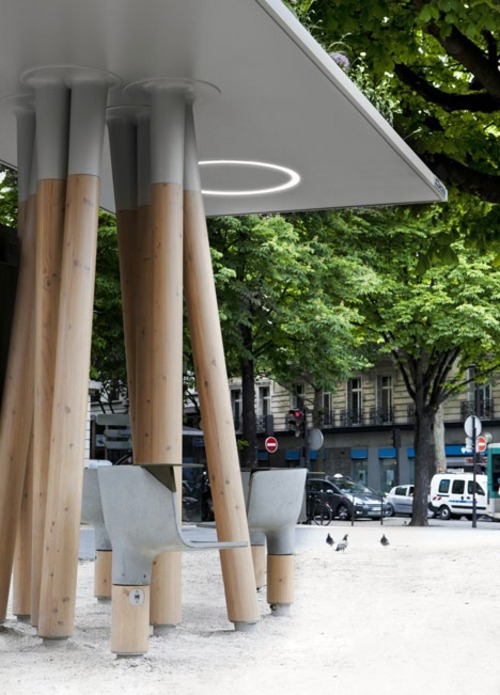 Wifi Internet station in Paris - innovative, technological progress