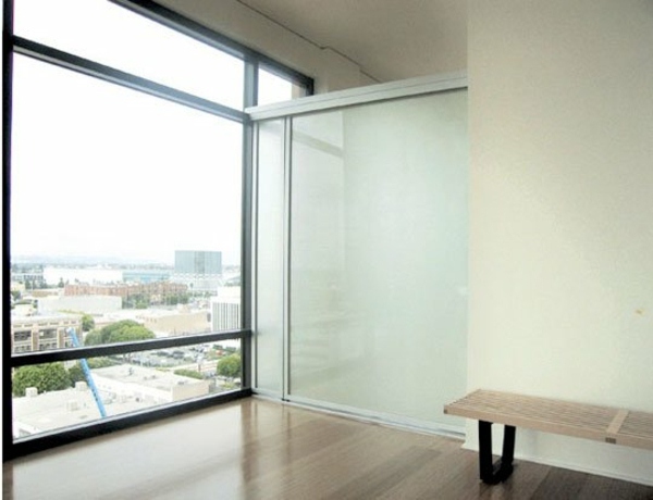 Sliding doors as room dividers - more privacy in the small apartment Sliding doors as room dividers - more privacy in the small apartment