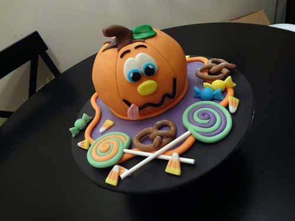 Halloween Party Ideas - great cakes in pumpkin shape
