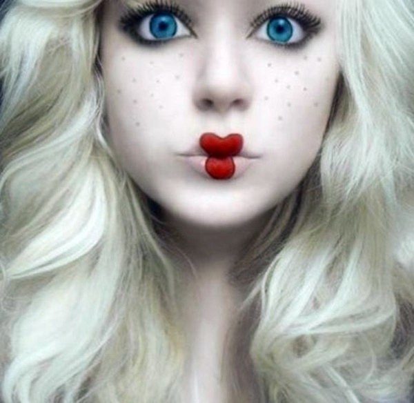 Cool Halloween makeup tips for a unique look