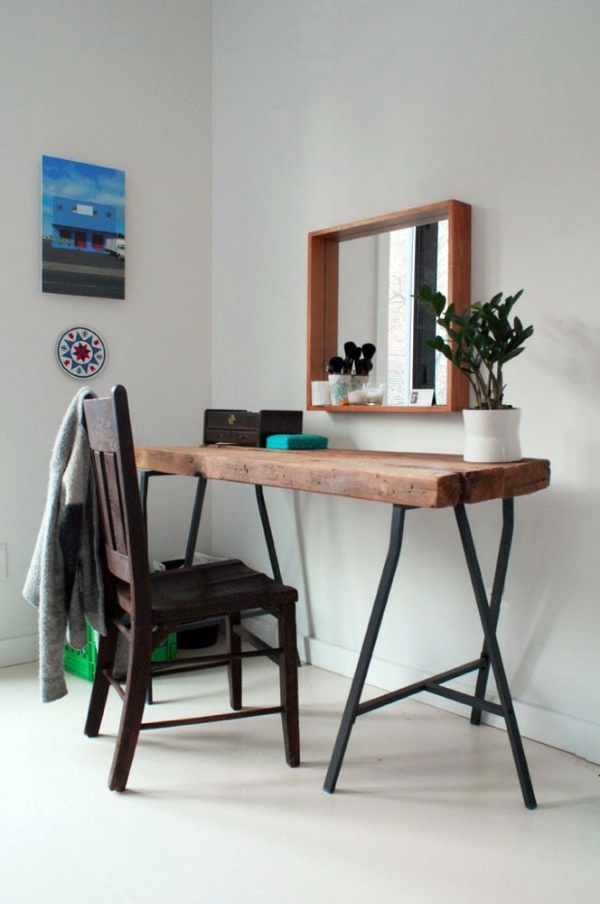 Table tree trunk - great art piece in the living room Table tree trunk - great art piece in the living room