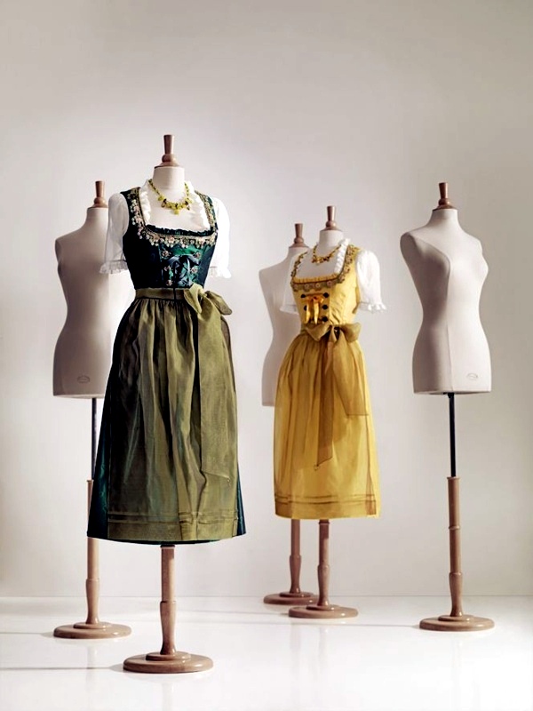 Trends - Ladies fashion dress - Dirndl dresses for the Oktoberfest Munich 2014 Trends - Ladies fashion dress - Dirndl dresses for the Oktoberfest Munich 2014