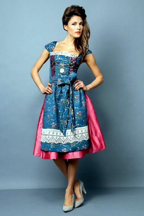 Ladies fashion dress - Dirndl dresses for the Oktoberfest Munich 2014