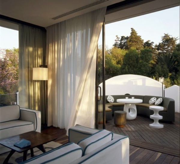 Neoclassical building - modern and functional hotel Condesa DF
