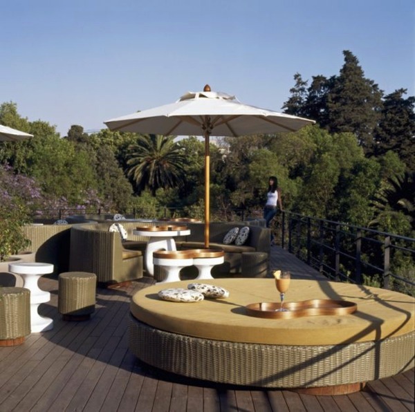 Neoclassical building - modern and functional hotel Condesa DF
