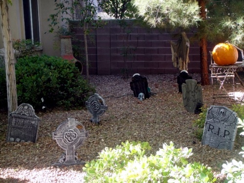 Send Halloween Decoration