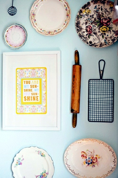 Decorative wall plate - great wall decoration in the kitchen Decorative wall plate - great wall decoration in the kitchen