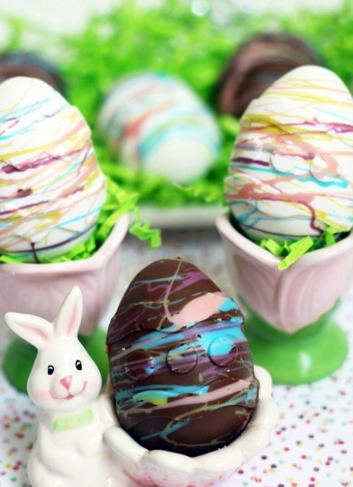 DIY - Do it yourself - DIY chocolate Easter eggs