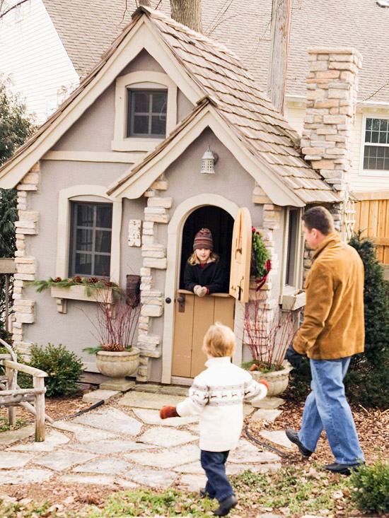 Wonderful ideas for play house in the garden or on the farm
