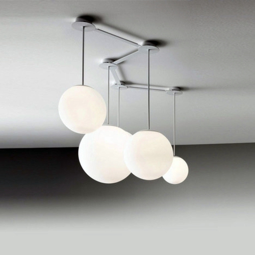 White ball lamps at different heights - Multiball Lighting by Roberto Paoli