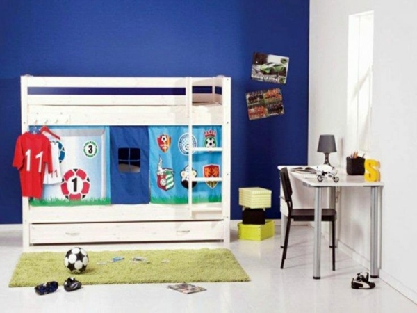 Loft bed in the nursery - 100 cool bunk beds for children