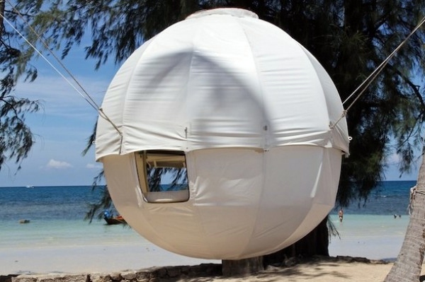 The pendant luxury tent Cocoon Tree The pendant luxury tent Cocoon Tree
