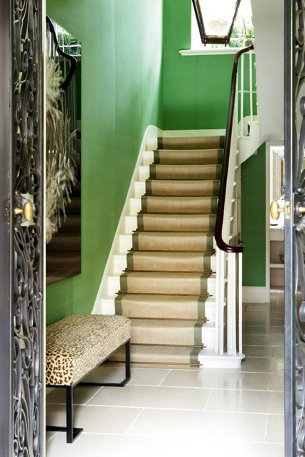 Wall in the hallway - 50 Interior design tips and ideas wall colors