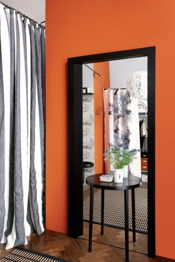 Wall in the hallway - 50 Interior design tips and ideas wall colors