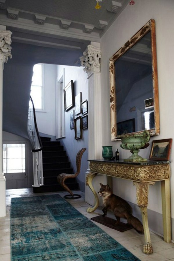 Wall in the hallway - 50 Interior design tips and ideas wall colors