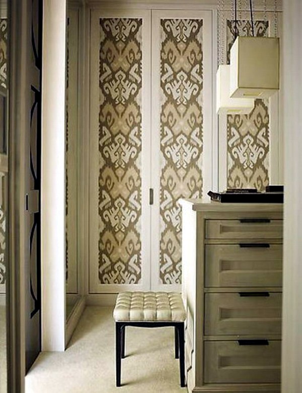 Original ideas for posters as door decoration