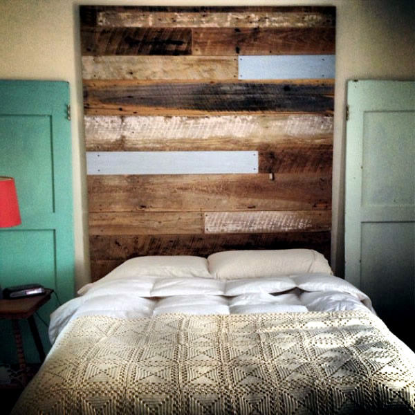 Rustic headboards to make your own