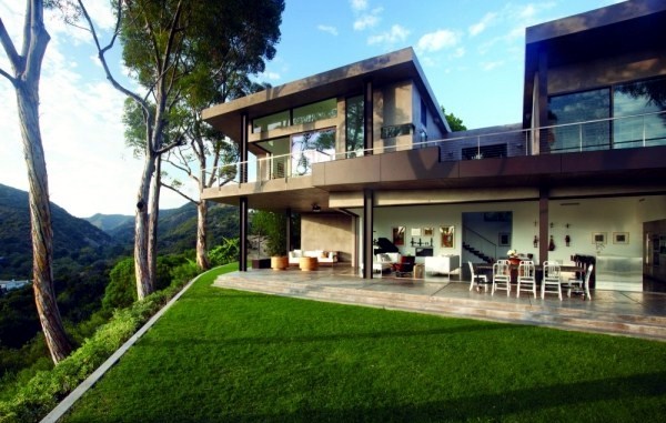 The Modern house on the hill and Magnificent views in the canyon