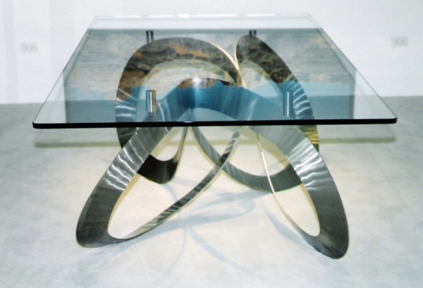 An industrial steel table with modern elegance An industrial steel table with modern elegance