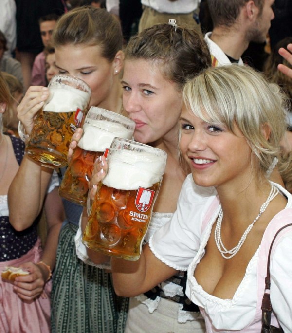All of Germany celebrates Oktoberfest 2013