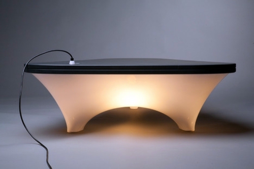 Innovative practical table lamp - Static Plastic Table by Han Koning