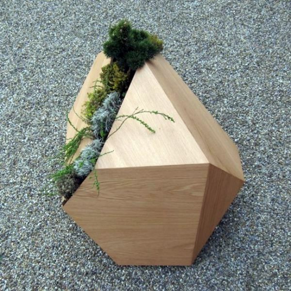 Chapütschin and Gion - Wooden Planters Ideas