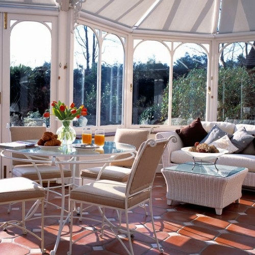 33 Fresh porch decoration ideas for pleasant spring mood 33 Fresh porch decoration ideas for pleasant spring mood
