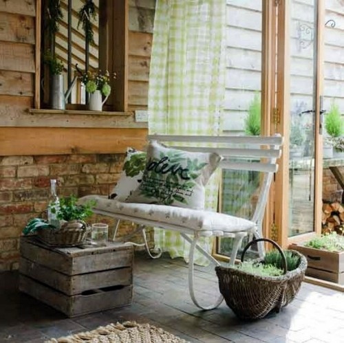 33 Fresh porch decoration ideas for pleasant spring mood