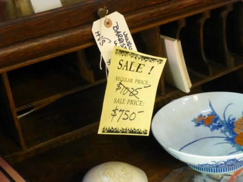 As can be appreciated the quality of the antique furniture properly