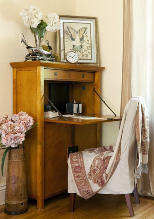 As can be appreciated the quality of the antique furniture properly