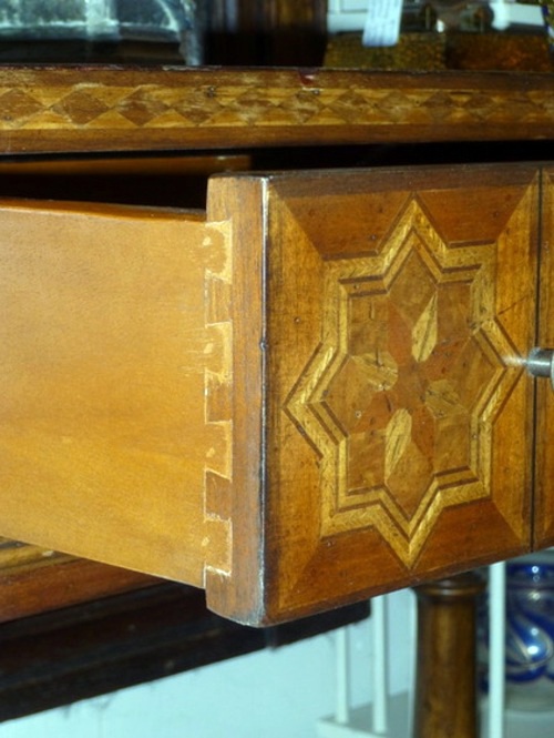As can be appreciated the quality of the antique furniture properly