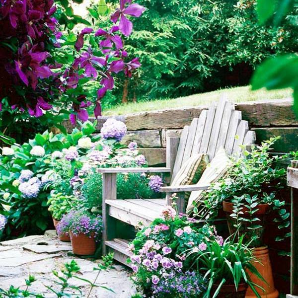 A few Cool Decoration Ideas for Your Patio
