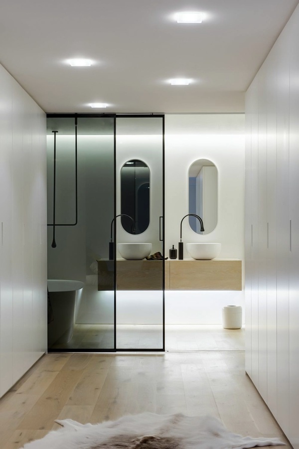 Luxury bathroom - awesome and modern design of Minosa