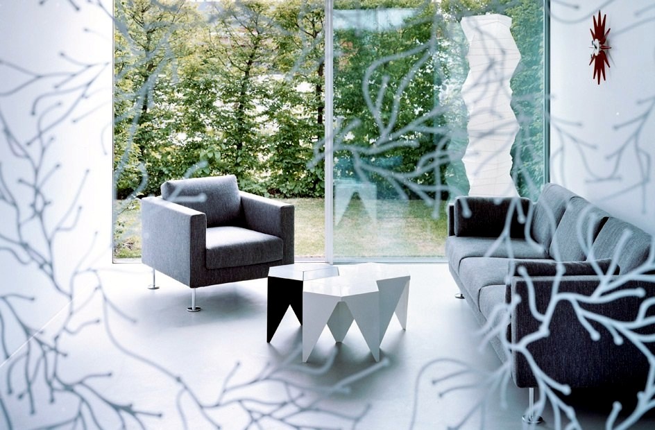 Beautiful Modern Style Sofas