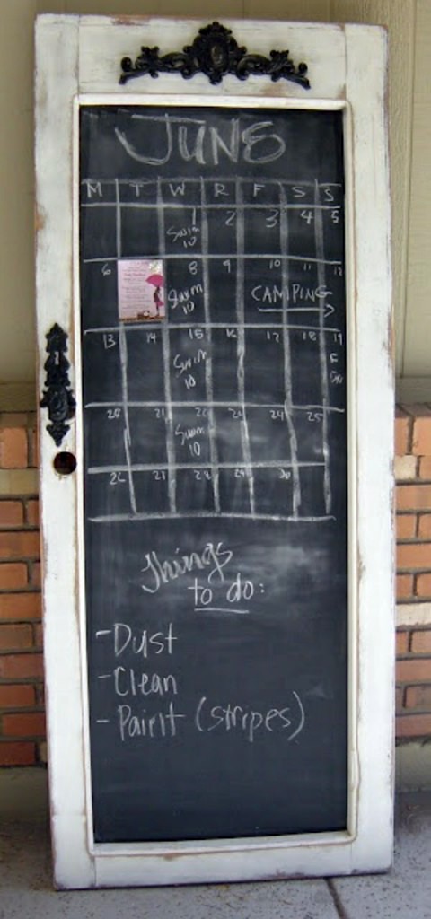 Old doors re-use - cool decoration and DIY furniture Old doors re-use - cool decoration and DIY furniture