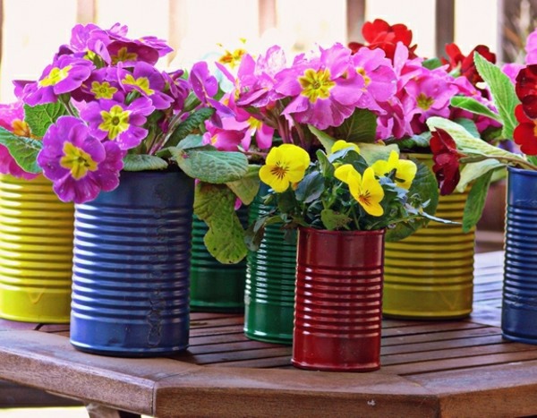 DIY - Do it yourself - Original flowerpots from discarded objects DIY - Do it yourself - Original flowerpots from discarded objects