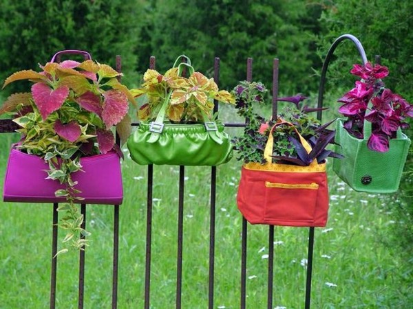 Original flowerpots from discarded objects
