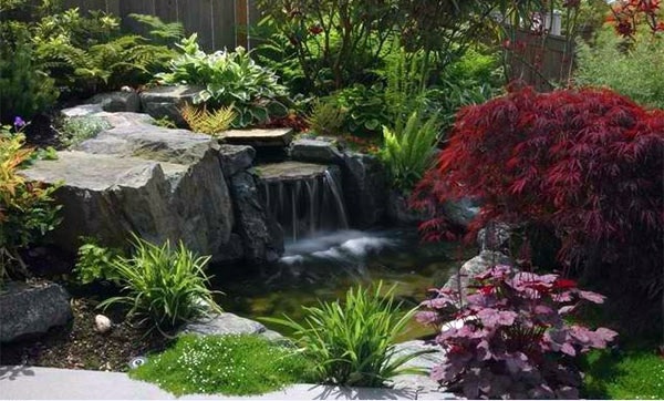 Schwimmbecken - Creating a garden pond - pictures and ideas for creative landscaping