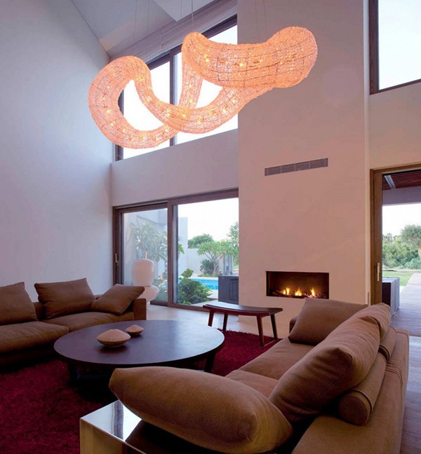 Effect Full Suspension light in the living room interior
