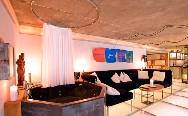 Comfortable Ski Chalet in Manhattan loft style in the heart Comfortable Ski Chalet in Manhattan loft style in the heart
