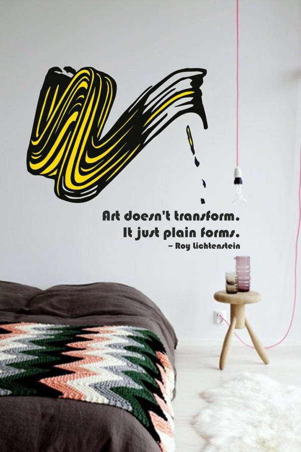 Living room wall design ideas - cool examples of wallpaper pattern