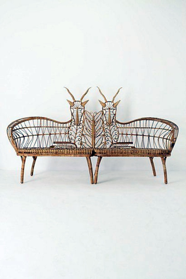 Bench with backrest made of rattan Bench with backrest made of rattan