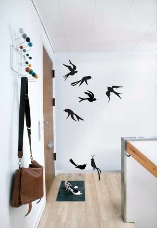 Wall Decoration with Wall Decal - 70 beautiful ideas and designs