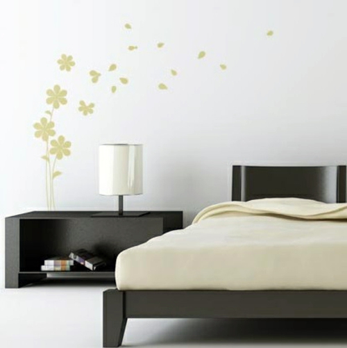 Wall Decoration with Wall Decal - 70 beautiful ideas and designs