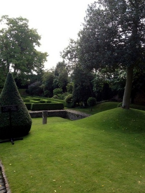 Magic English garden city - histrorisches garden design brought back to life